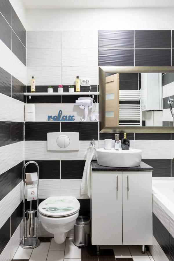 H29 Vivien Apartman Apartment Budapest Exterior photo