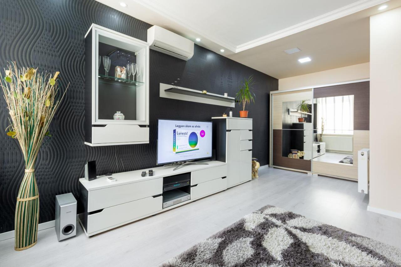 H29 Vivien Apartman Apartment Budapest Exterior photo